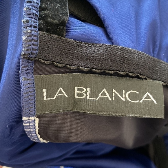 La Blanca daily grind bandeau swimsuit one-piece shoulder strap blue white EUC - Picture 6 of 6